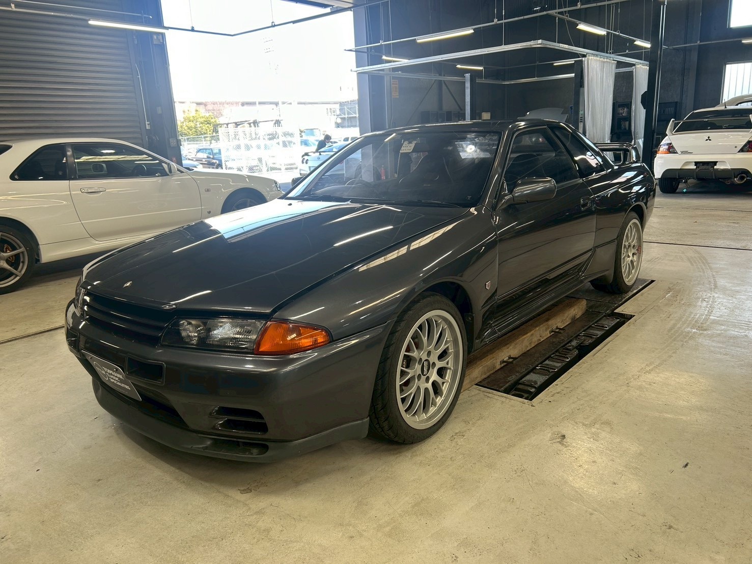 1990 Nissan SKYLINE GT-R FUTURE INVENTORY BNR32 R32 GT-R