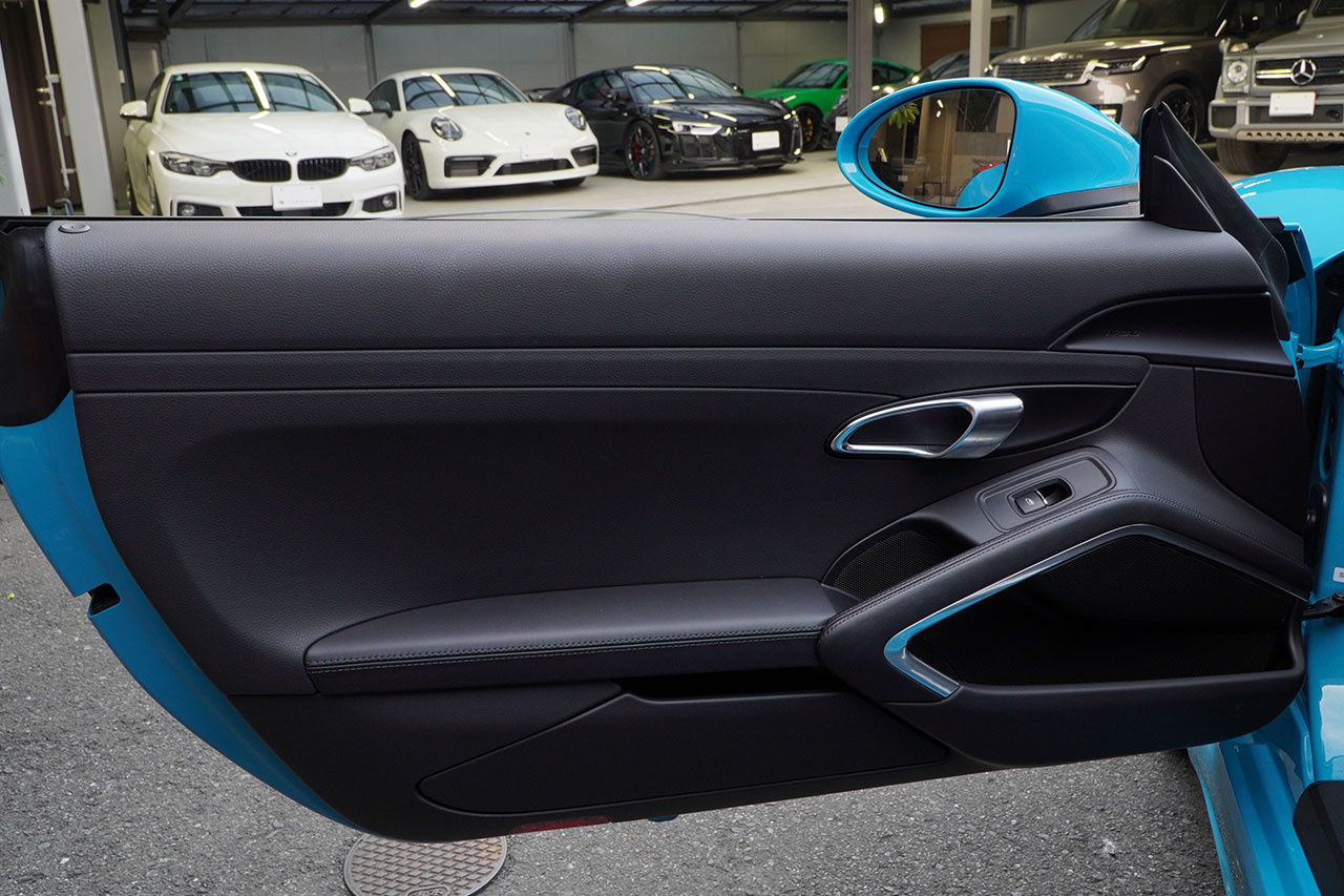 2018 Porsche 718 CAYMAN null