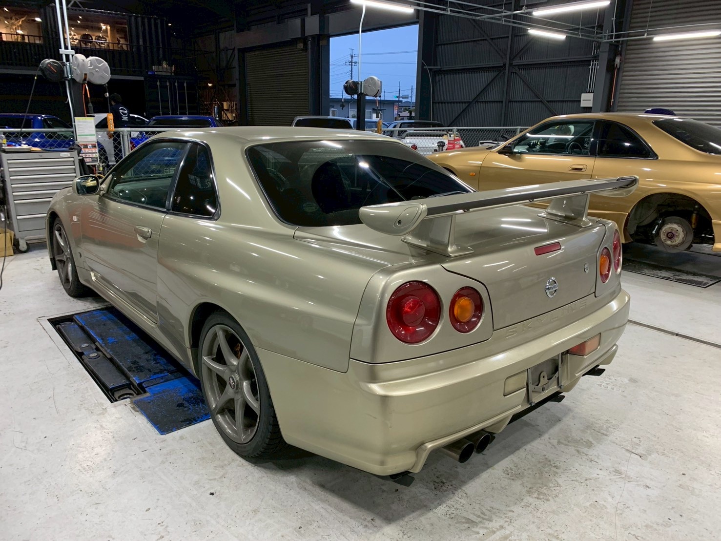 2002 Nissan SKYLINE GT-R FUTURE INVENTORY, BNR34 R34 Skyline GT-R M-Spec