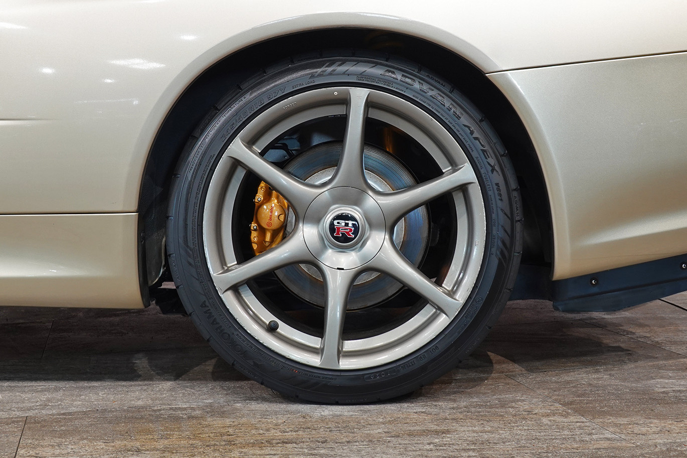 2002 Nissan SKYLINE GT-R BNR34 R34 Skyline GT-R M-Spec, TOPRANK Chassis Refresh Vehicle, Interior Refresh By Robson Leather
