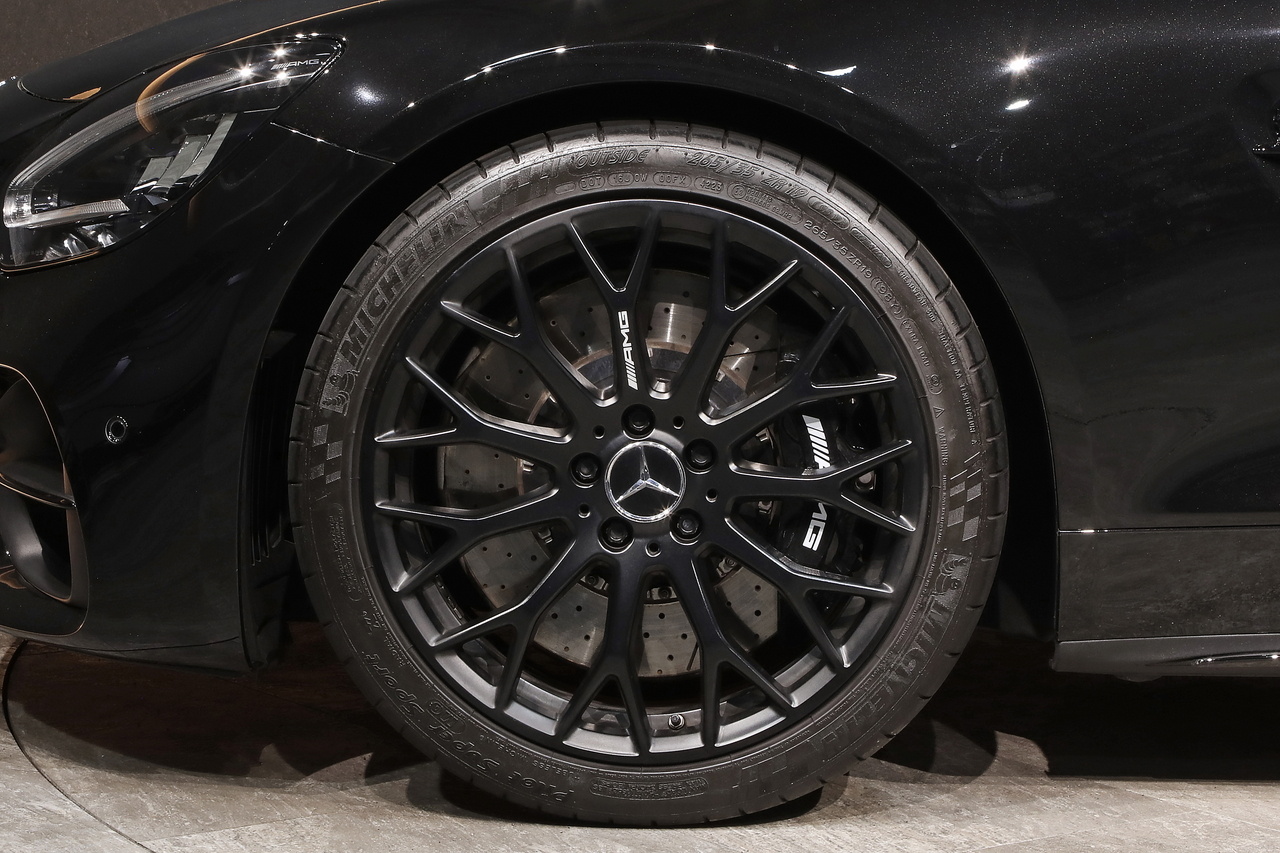 2021 Mercedes-AMG GT null