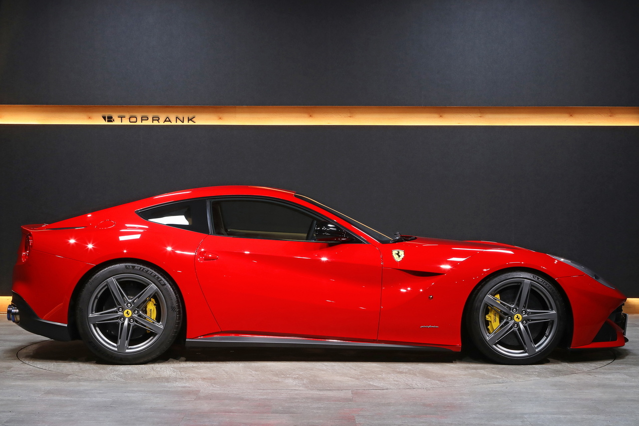 2014 Ferrari F12berlinetta null