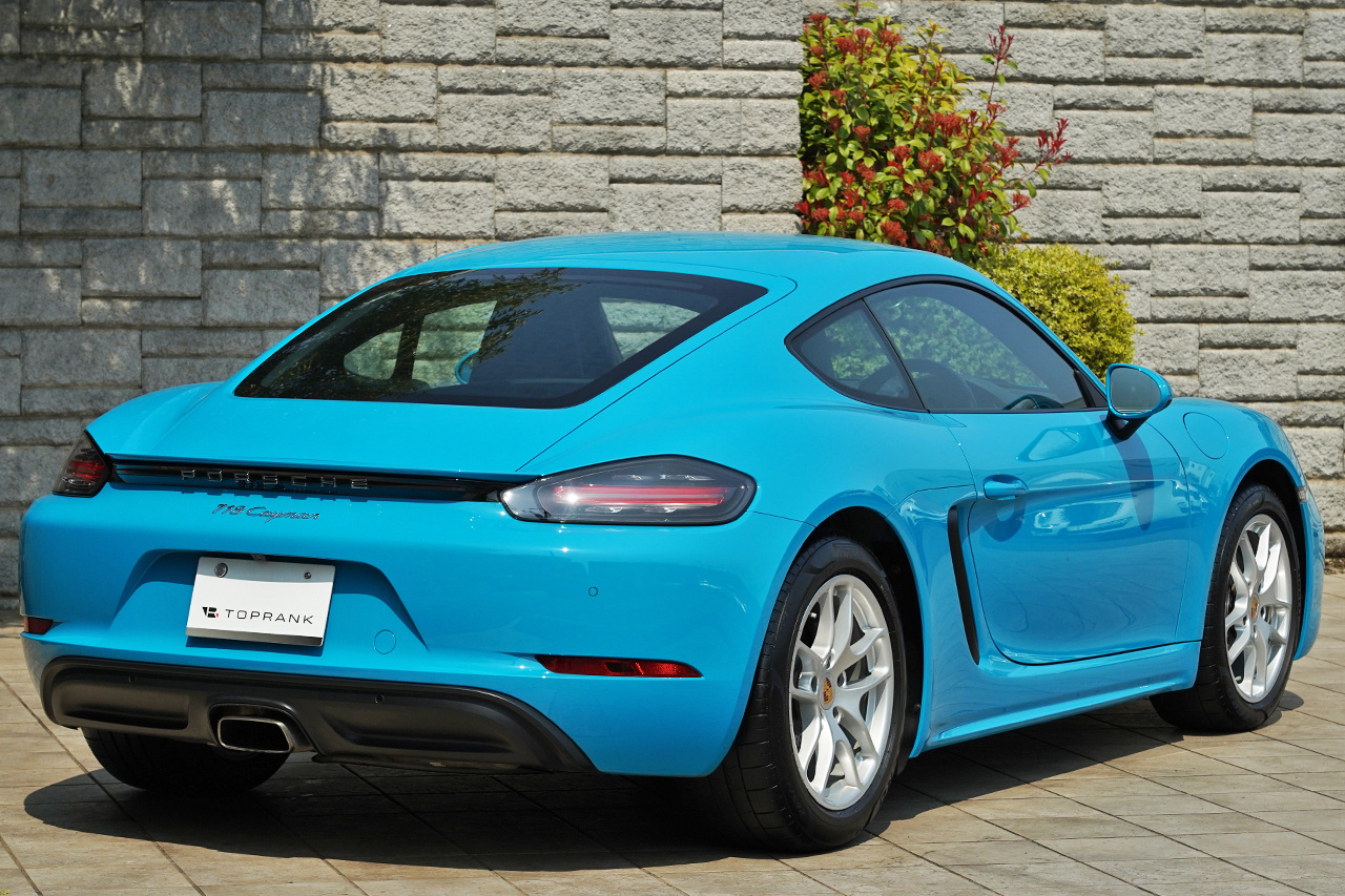 2017 Porsche 718 CAYMAN 