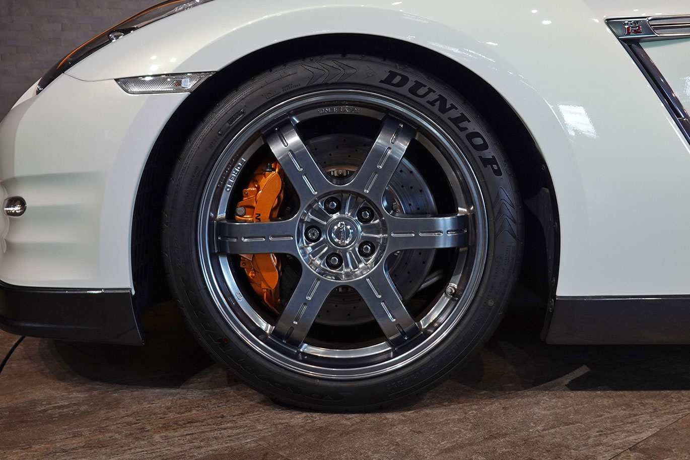 2011 Nissan GT-R R35 GT-R EGOIST, EXCLUSIVE BODY COLOR -Ultimate Opal White-, EXLUSIVE INTERIOR Leather Cordination