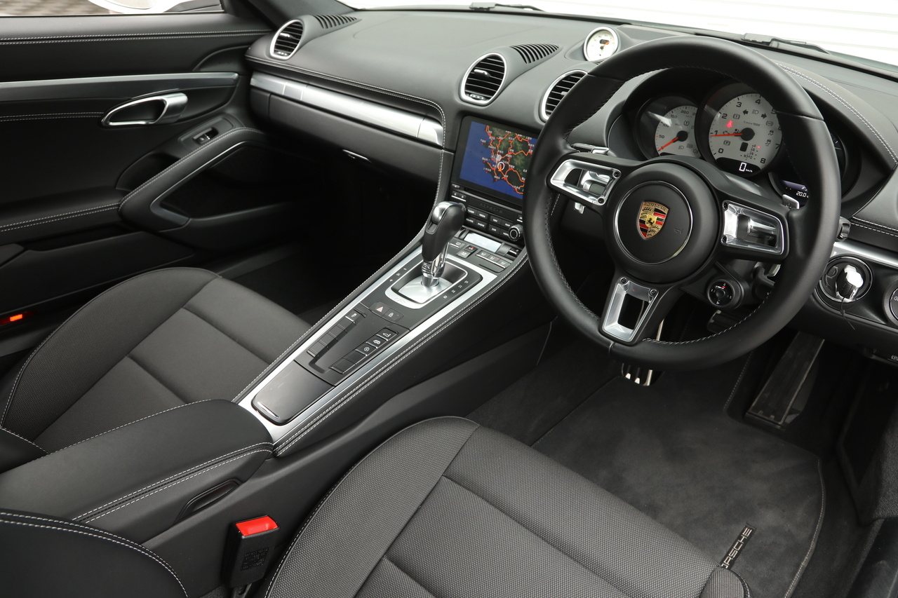 2019 Porsche 718 CAYMAN null