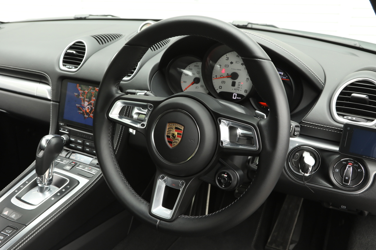 2019 Porsche 718 CAYMAN null