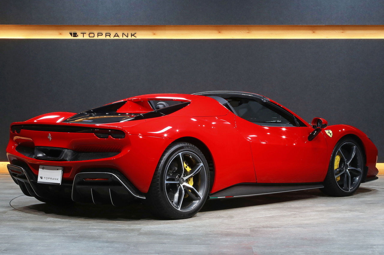 2024 Ferrari 296GTS null