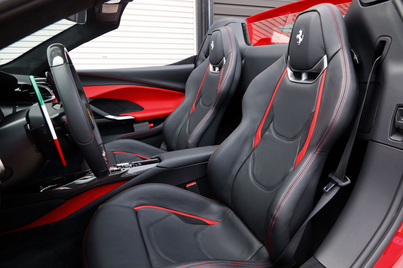 2024 Ferrari 296GTS null