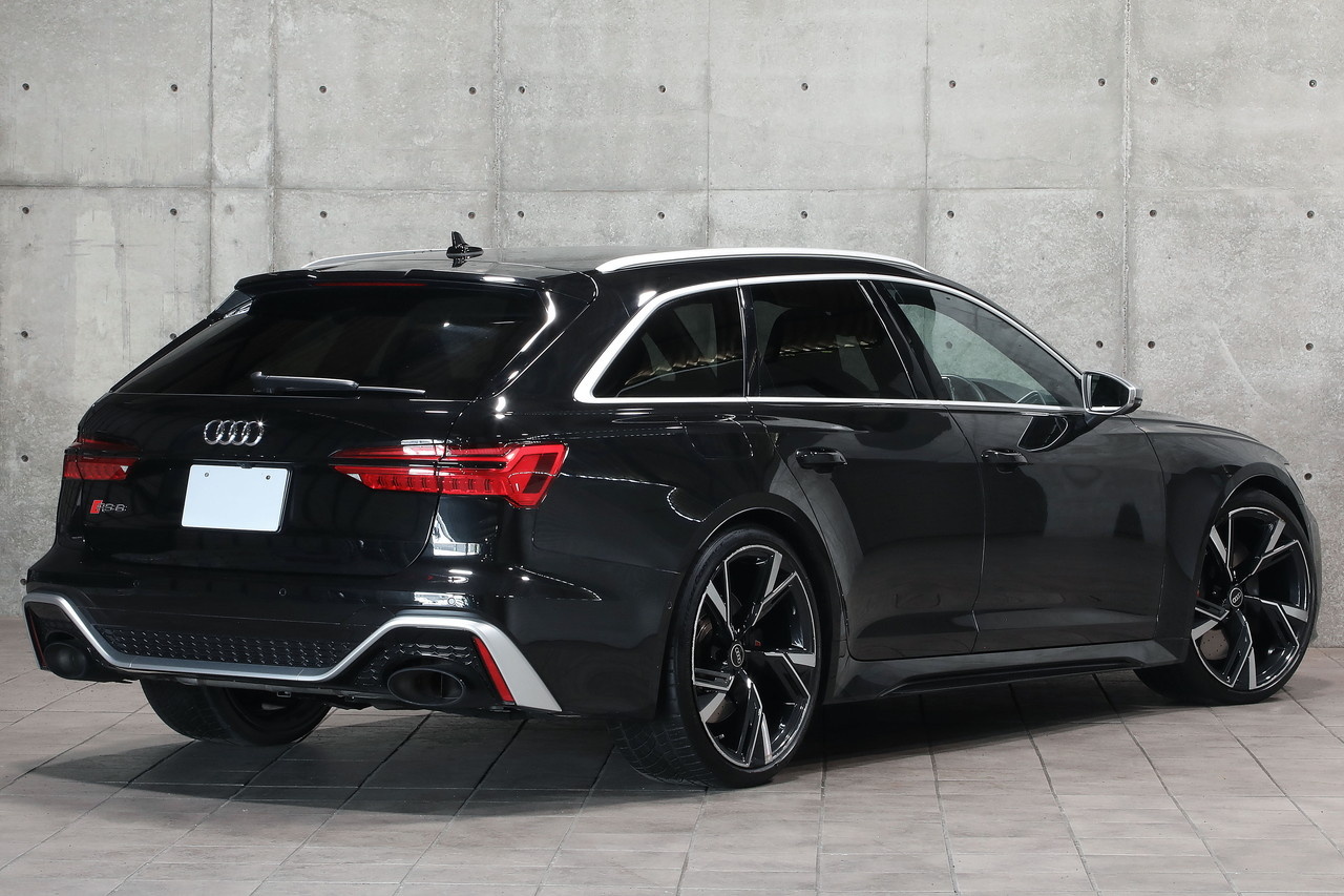 2021 Audi RS6 AVANT null