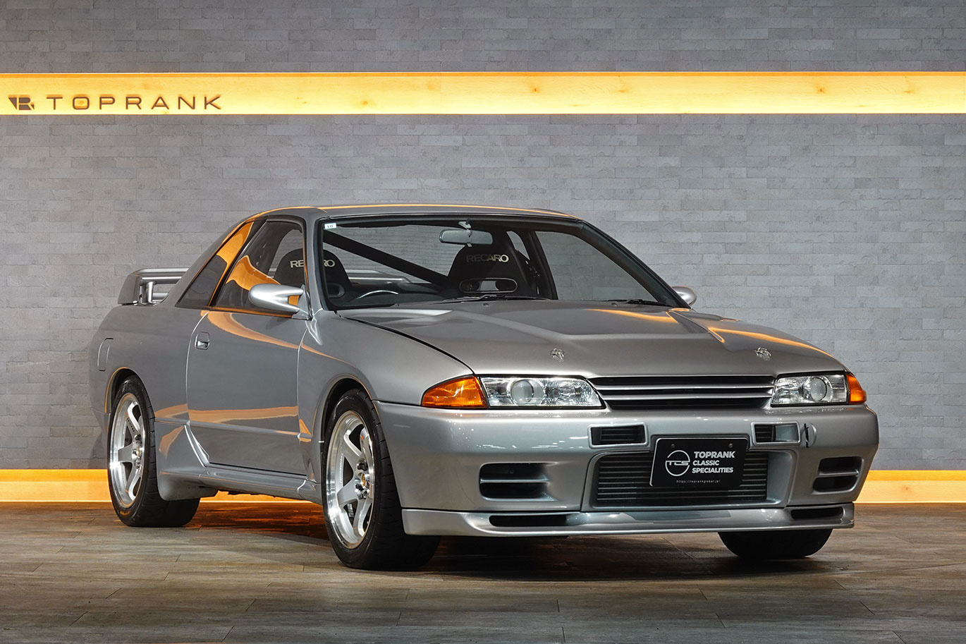 1991 Nissan SKYLINE GT-R BNR32 R32 Skyline GT-R, HKS GTIII-2530 Turbos, Ohlins DFV Height Adjustable Coilovers, TOPCAMS