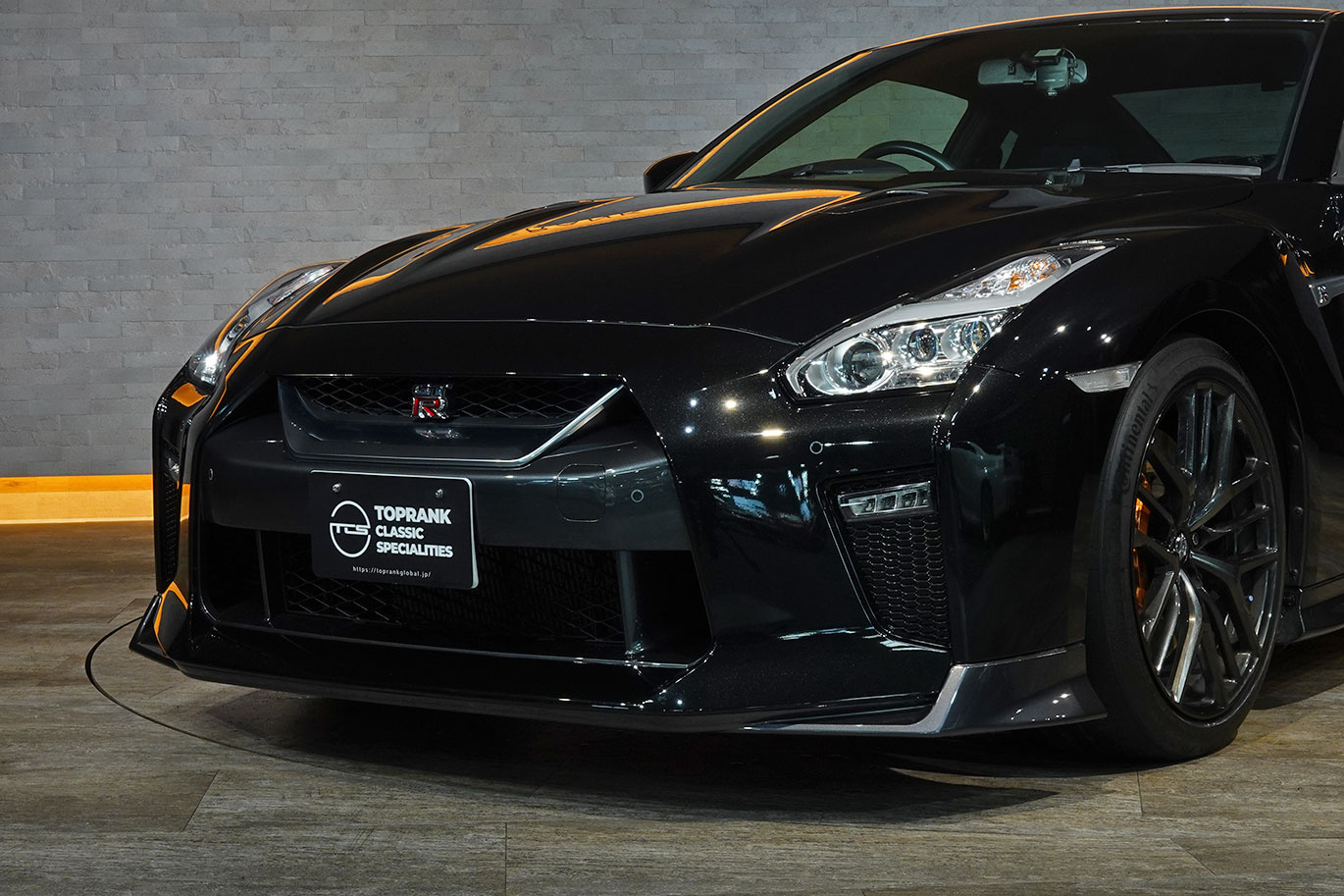 2018 Nissan GT-R R35 GT-R Pure Edition, MY18, Metor Flake Black Pearl, Apple Car Play, NISMO Sports Resetting