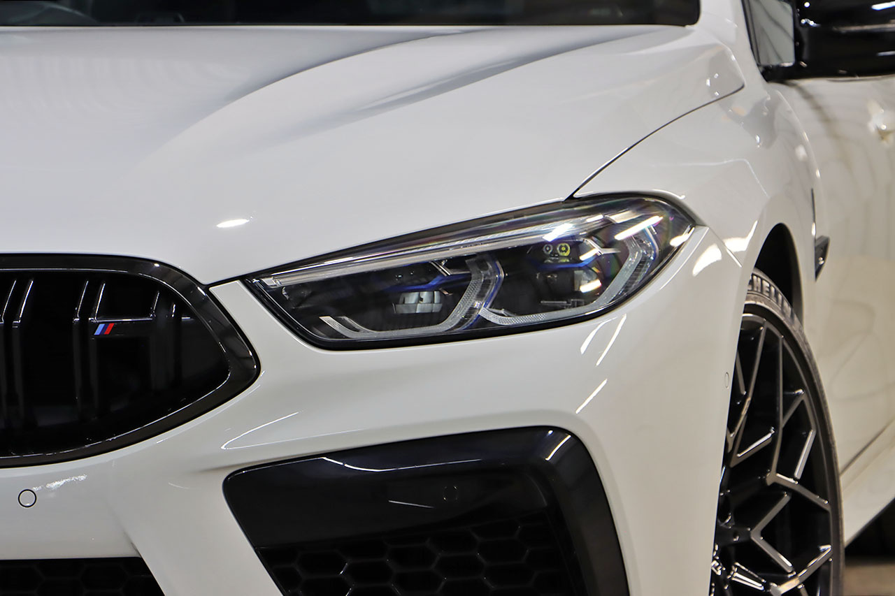 2021 BMW M8 null