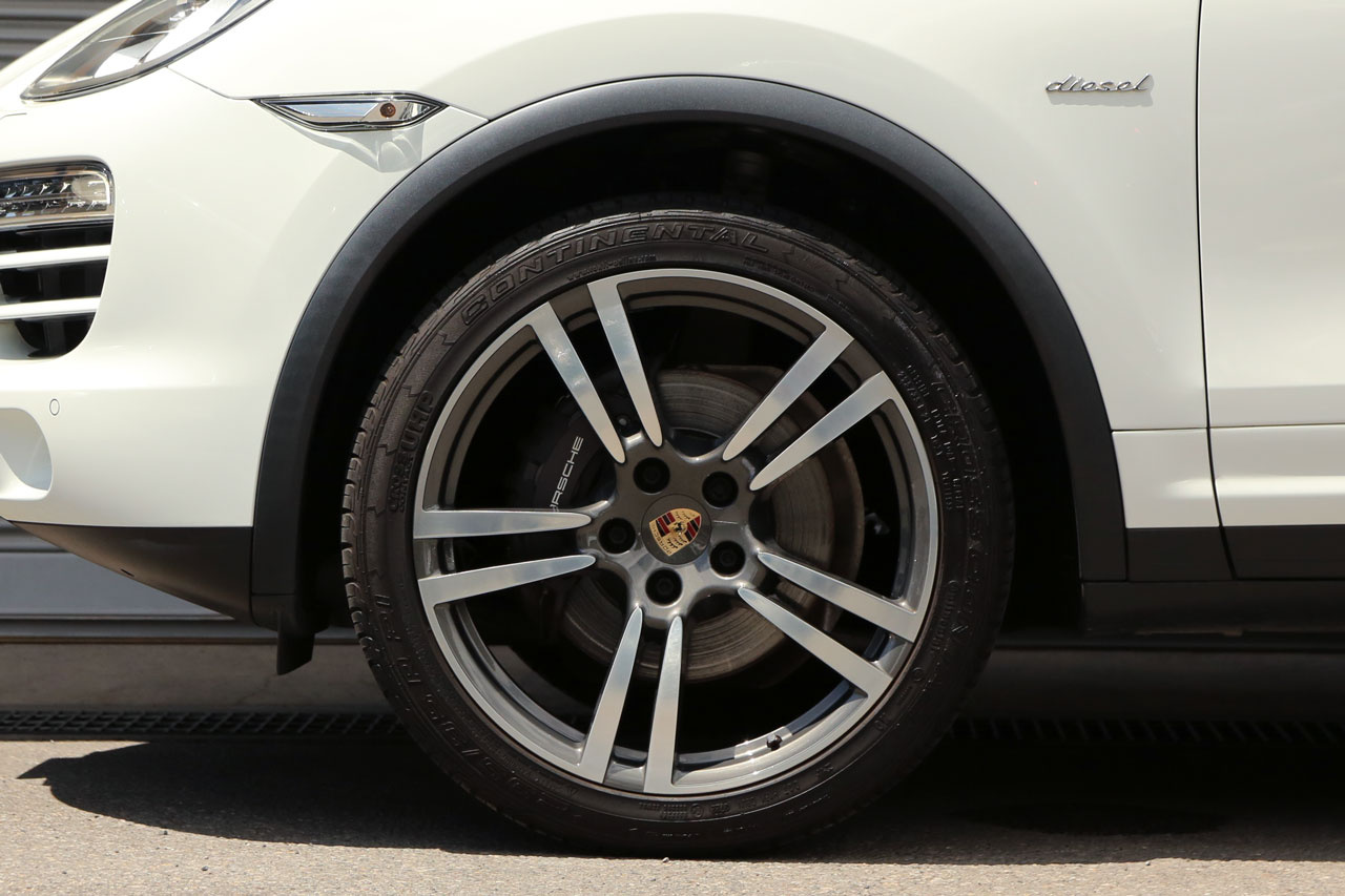 2014 Porsche CAYENNE null