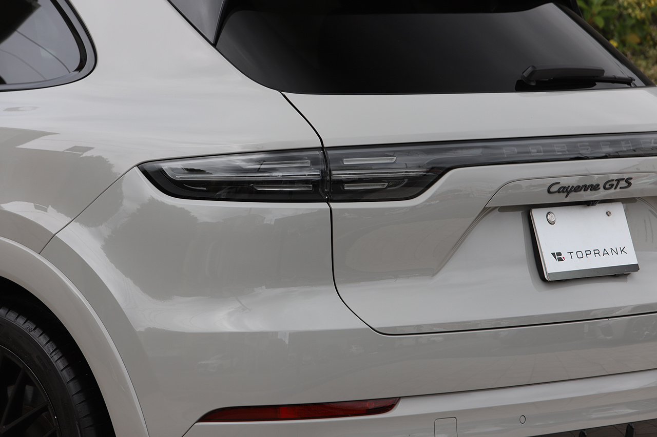 2021 Porsche CAYENNE null