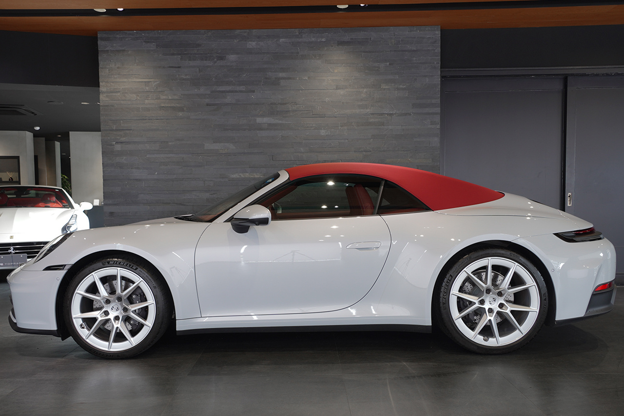 2025 Porsche 911 null