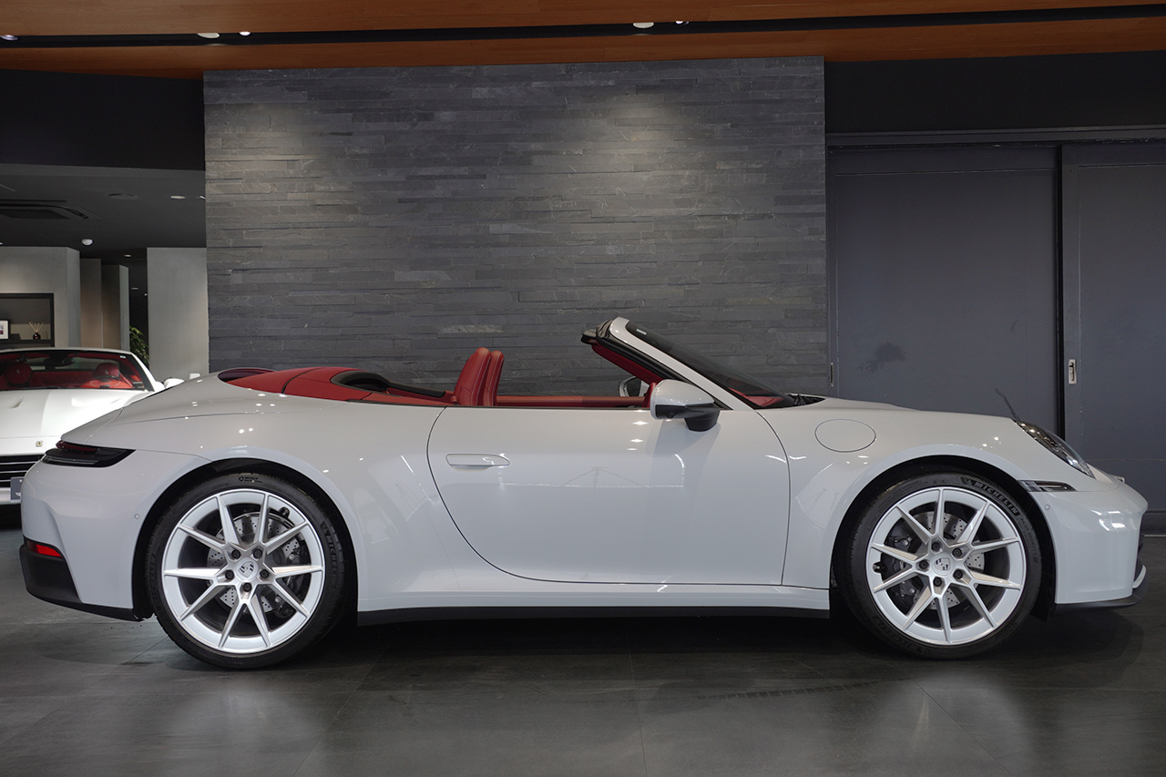 2025 Porsche 911 null