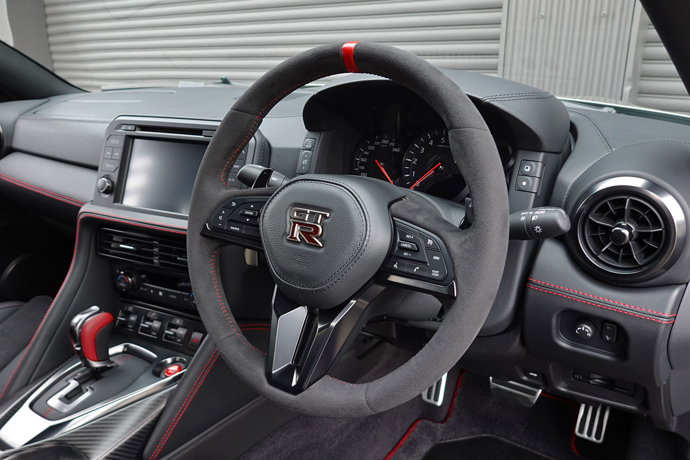 2023 Nissan GT-R R35 GT-R Track edition engineered by NISMO T-Spec, MY24, Optional: Recaro Carbon Back Bucket Seats