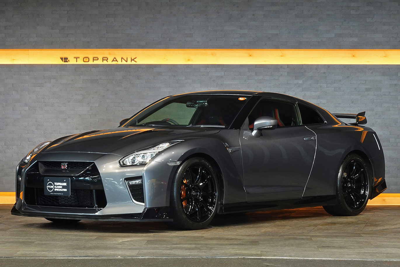 2019 Nissan GT-R R35 GT-R Track edition engineered by NISMO, MY20, Optional: Recaro Carbon Back Bucket Seats,