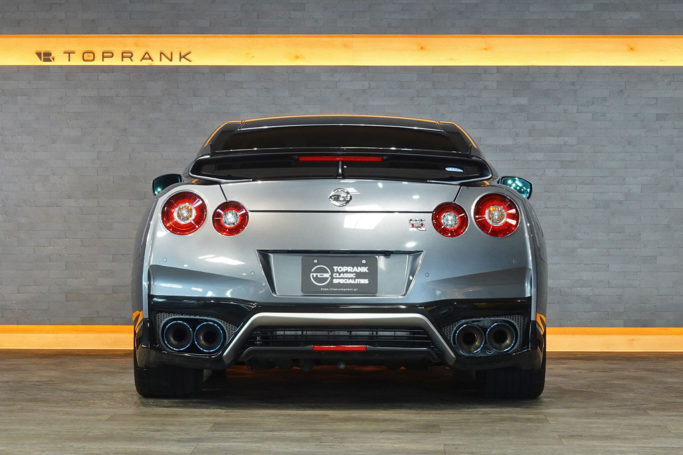 2019 Nissan GT-R R35 GT-R Track edition engineered by NISMO, MY20, Optional: Recaro Carbon Back Bucket Seats,