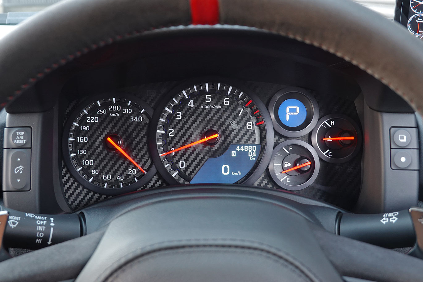 2019 Nissan GT-R R35 GT-R Track edition engineered by NISMO, MY20, Optional: Recaro Carbon Back Bucket Seats,