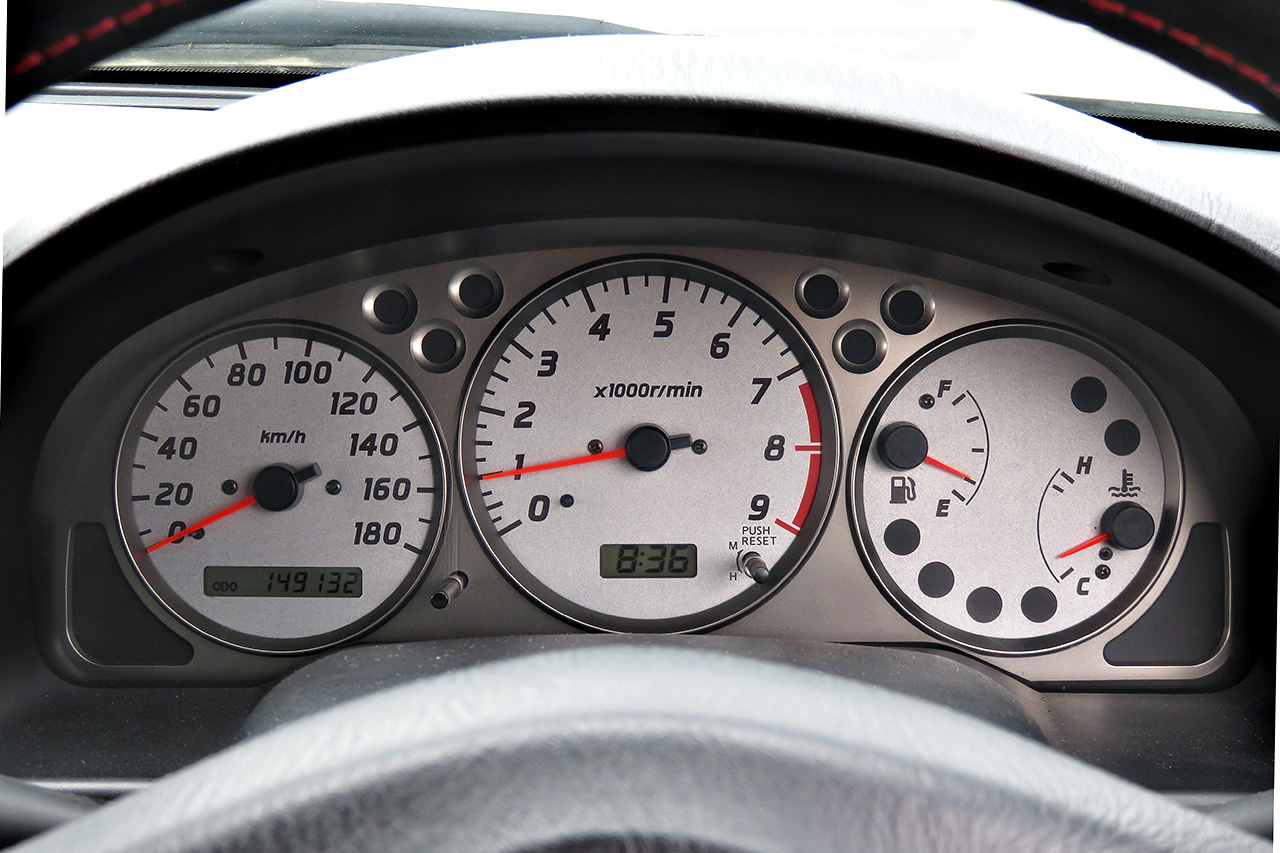 1999 Nissan SILVIA S15 Type R AVS 18in wheels Trust blow off valve After market inter cooler Aero Defi gauges