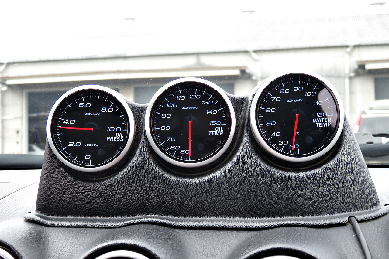 1999 Nissan SILVIA S15 Type R AVS 18in wheels Trust blow off valve After market inter cooler Aero Defi gauges