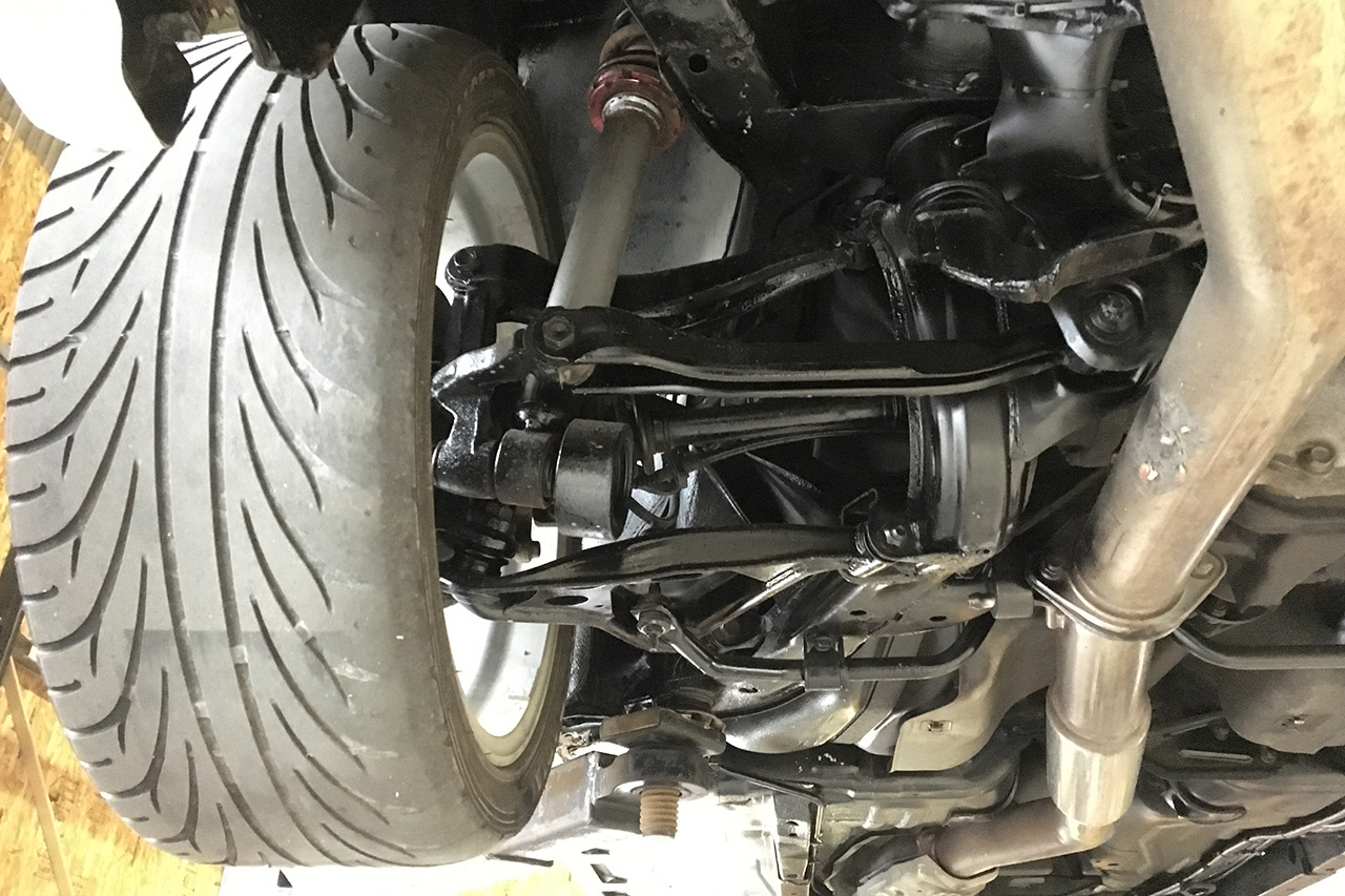 1999 Nissan SILVIA S15 Type R AVS 18in wheels Trust blow off valve After market inter cooler Aero Defi gauges