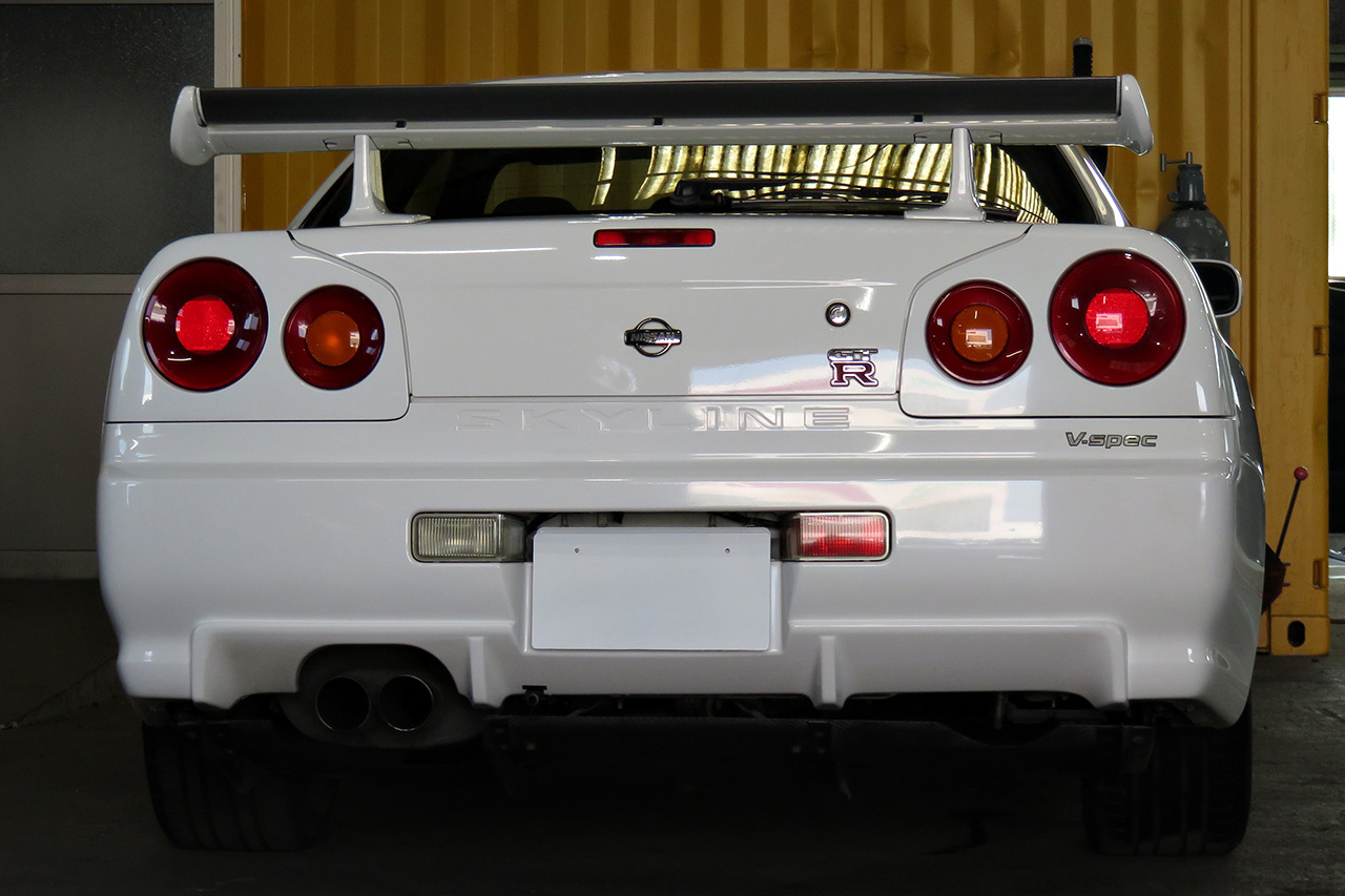 1999 Nissan SKYLINE GT-R R34 GTR  V- Spec, Nismo meter, Brembo F. calipers, Adjustable Coilovers