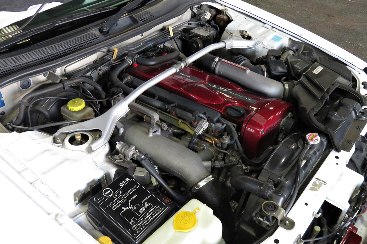 1999 Nissan SKYLINE GT-R R34 GTR  V- Spec, Nismo meter, Brembo F. calipers, Adjustable Coilovers