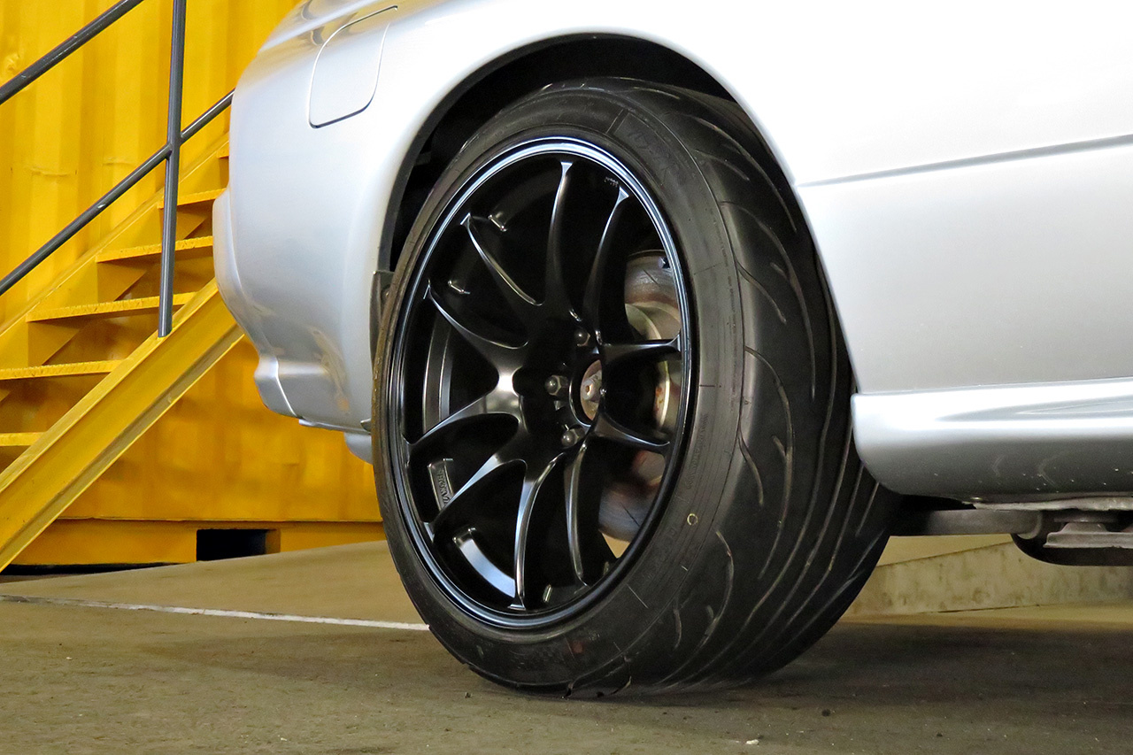 1989 Nissan SKYLINE GT-R R32 GT-R Nismo Muffler, Nismo Tension Rods, Nismo Style Trunk Lip Spoiler,  Work Emotion Wheels 