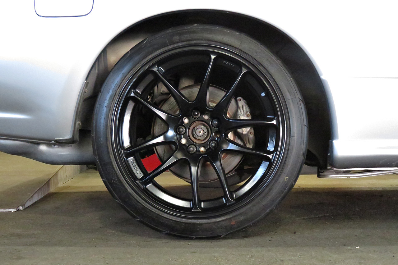 1989 Nissan SKYLINE GT-R R32 GT-R Nismo Muffler, Nismo Tension Rods, Nismo Style Trunk Lip Spoiler,  Work Emotion Wheels 