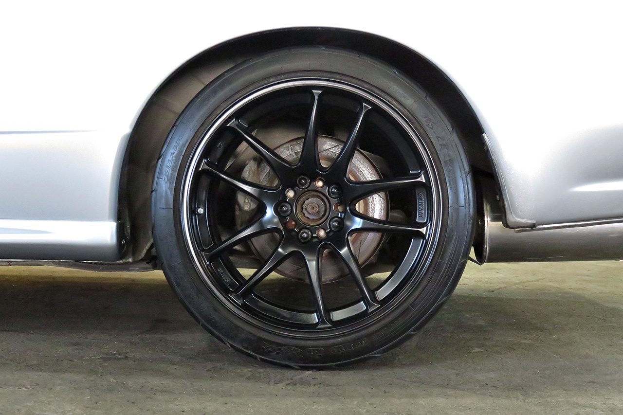 1989 Nissan SKYLINE GT-R R32 GT-R Nismo Muffler, Nismo Tension Rods, Nismo Style Trunk Lip Spoiler,  Work Emotion Wheels 