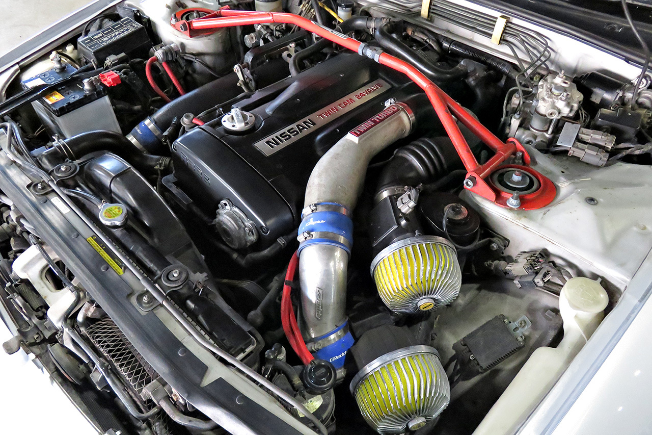 1989 Nissan SKYLINE GT-R R32 GT-R Nismo Muffler, Nismo Tension Rods, Nismo Style Trunk Lip Spoiler,  Work Emotion Wheels 