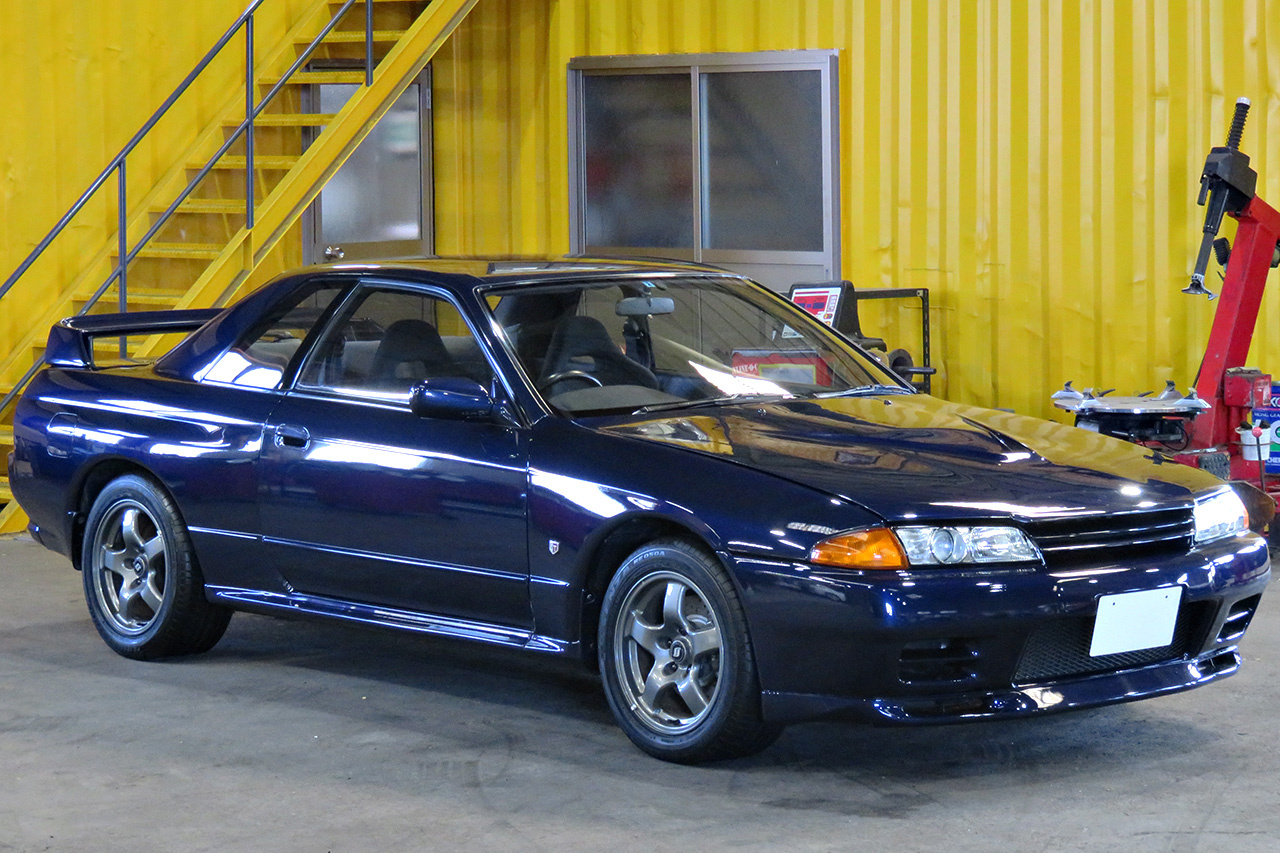 1993 Nissan SKYLINE GT-R R32 GT-R TH1 Original Color, Nismo Tower Bar, Nismo suspension 