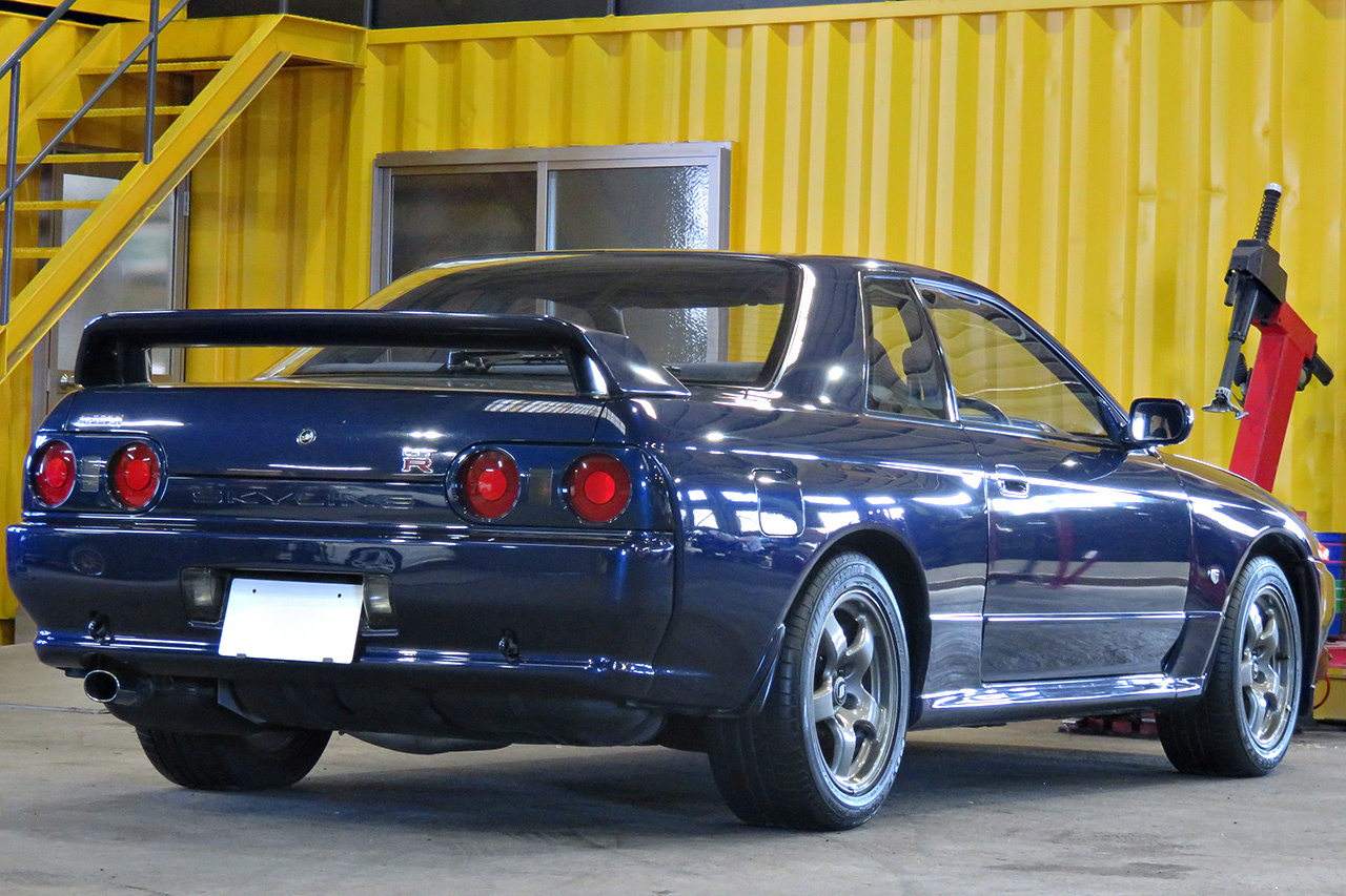 1993 Nissan SKYLINE GT-R R32 GT-R TH1 Original Color, Nismo Tower Bar, Nismo suspension 