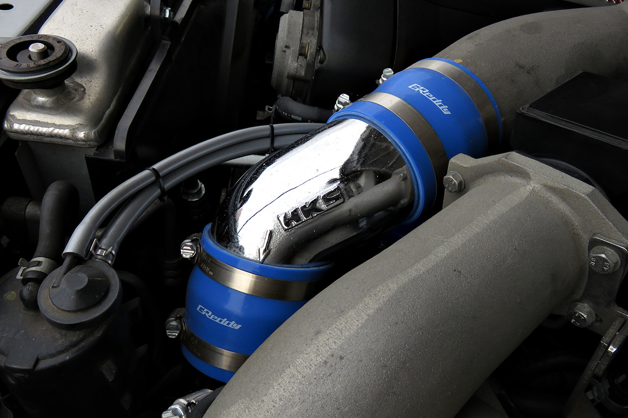 1995 Nissan SKYLINE GT-R R33 GT-R Series 1 Quantum Racing Adjustable Coilovers, Apexi Muffler, Trust Intercooler, Sard Rad.