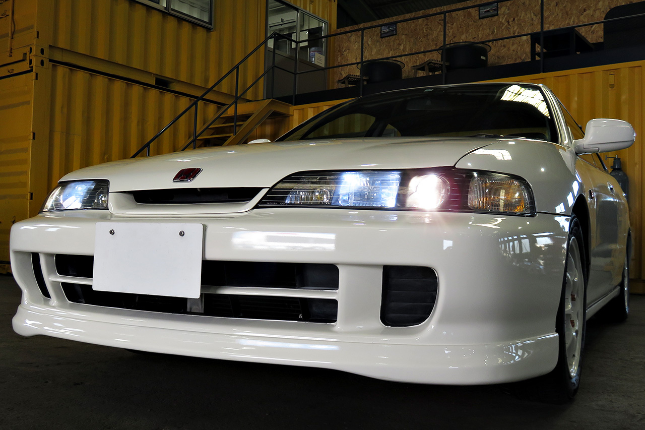 1996 Honda INTEGRA DB8 Type R with  Black Recaro Seats