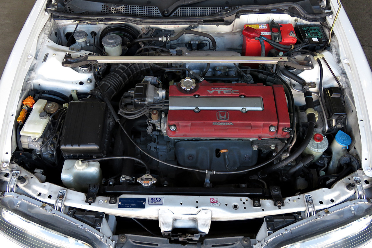 1996 Honda INTEGRA DB8 Type R with  Black Recaro Seats