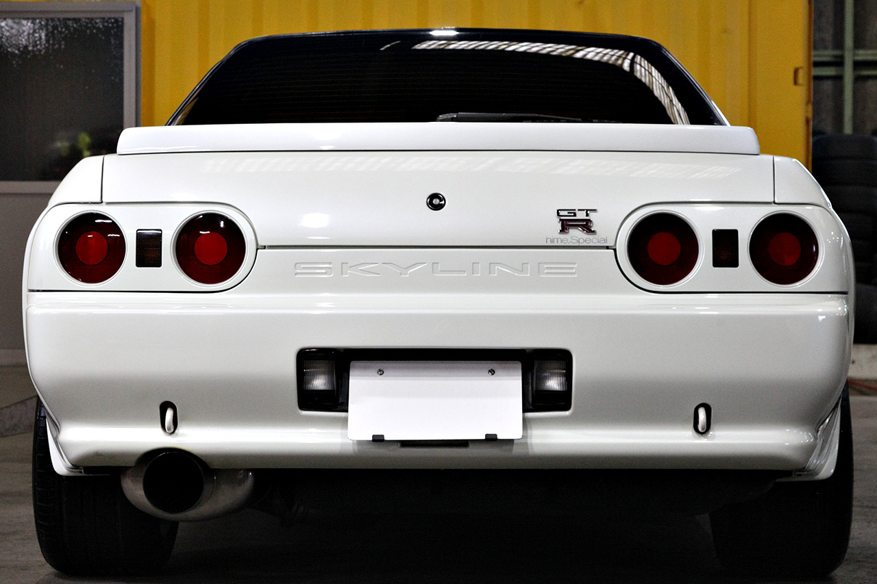 1993 Nissan SKYLINE GT-R R32 GT-R, HKS Actuator, HKS Air Clean, Mines Skyline ECU, BCNR33 Front Brembo Calipers  