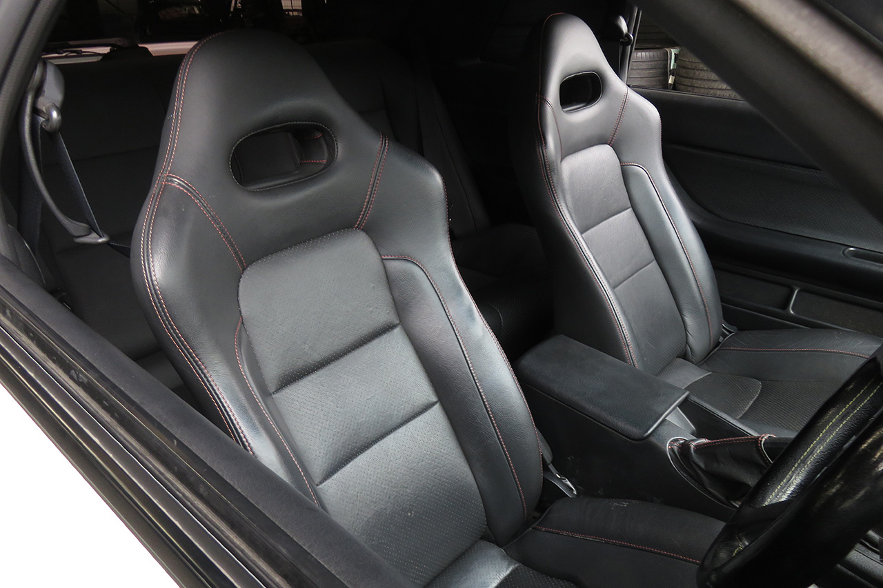 1993 Nissan SKYLINE GT-R R32 GT-R, HKS Actuator, HKS Air Clean, Mines Skyline ECU, BCNR33 Front Brembo Calipers  