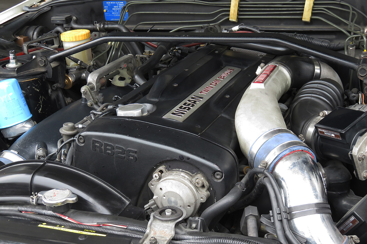 1993 Nissan SKYLINE GT-R R32 GT-R, HKS Actuator, HKS Air Clean, Mines Skyline ECU, BCNR33 Front Brembo Calipers  