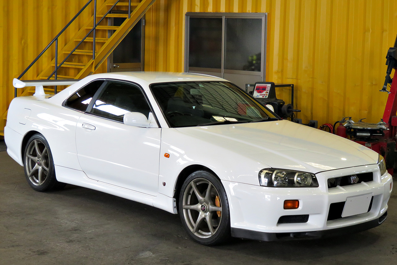 1999 Nissan SKYLINE GT-R R34 GT-R Base Grade, 99 Model, Trust Muffler