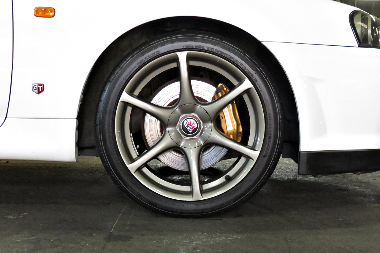 1999 Nissan SKYLINE GT-R R34 GT-R Base Grade, 99 Model, Trust Muffler