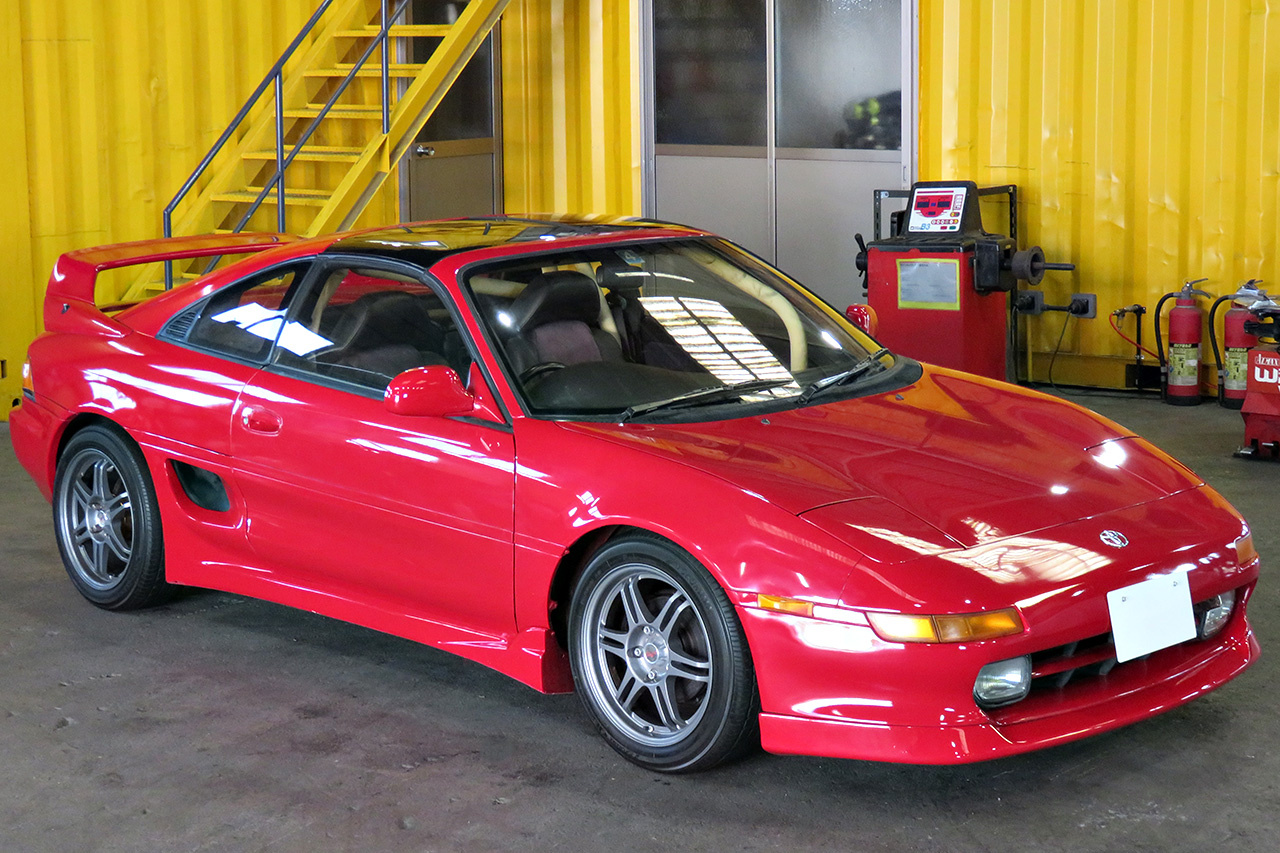 1990 Toyota MR2 GT TURBO, T-Bar Roof, Sparco Racing 16 Inch Alloy Wheels, Blitz Muffler