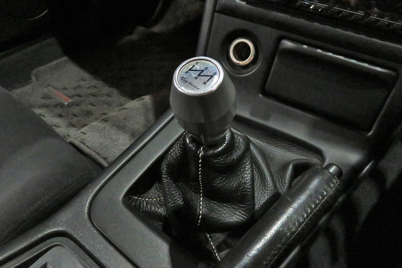 1996 Nissan SKYLINE GT-R R33 GT-R, HKS Intercooler Piping, Nismo LMGT4 18 inch Wheels, Top Secret Shift Knob 