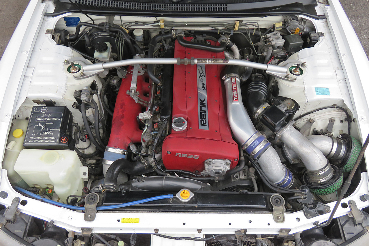 1996 Nissan SKYLINE GT-R R33 GT-R, HKS Intercooler Piping, Nismo LMGT4 18 inch Wheels, Top Secret Shift Knob 