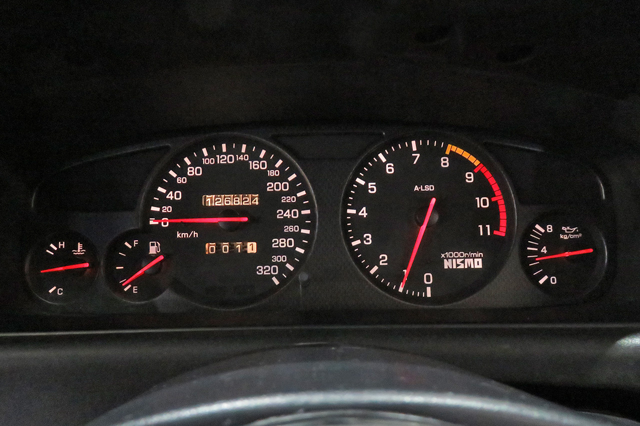 1996 Nissan SKYLINE GT-R R33 GT-R, HKS Intercooler Piping, Nismo LMGT4 18 inch Wheels, Top Secret Shift Knob 