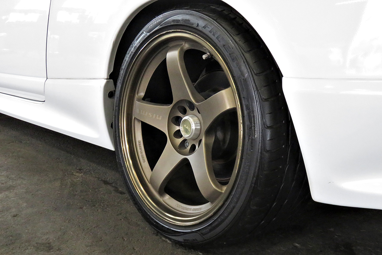 1996 Nissan SKYLINE GT-R R33 GT-R, HKS Intercooler Piping, Nismo LMGT4 18 inch Wheels, Top Secret Shift Knob 