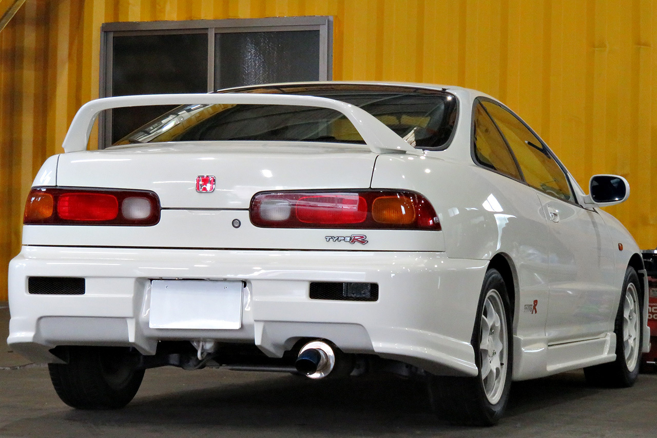 1996 Honda INTEGRA TYPE R J's Racing Exhaust, Tanabe Adjustable Height Coilovers