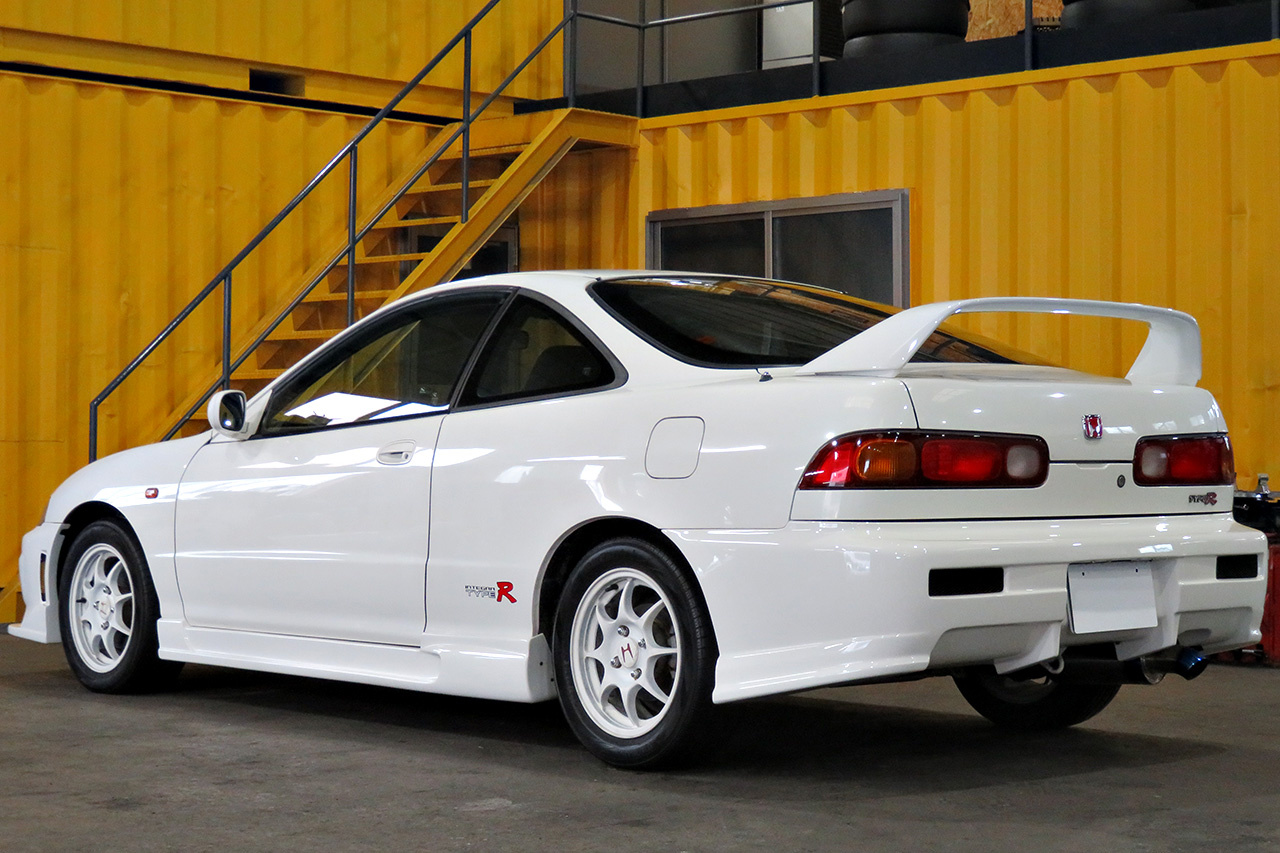 1996 Honda INTEGRA TYPE R J's Racing Exhaust, Tanabe Adjustable Height Coilovers